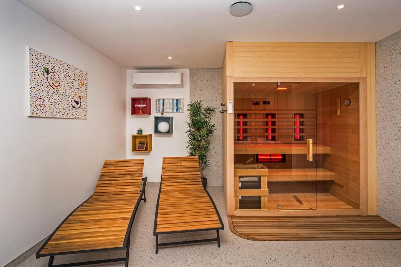 Villa Dispet With Heated Pool, Jacuzzi, Sauna And Cinema Čelina Kültér fotó