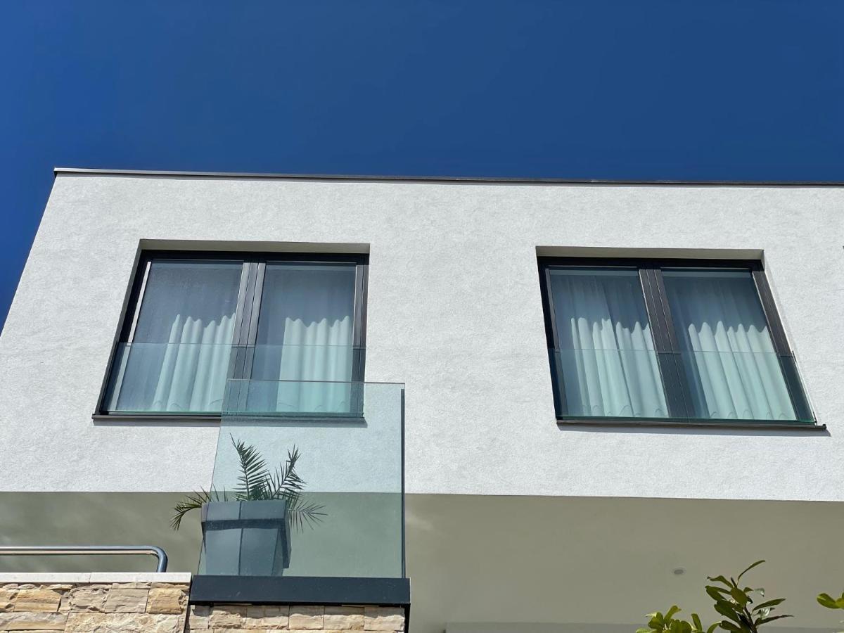 Villa Dispet With Heated Pool, Jacuzzi, Sauna And Cinema Čelina Kültér fotó